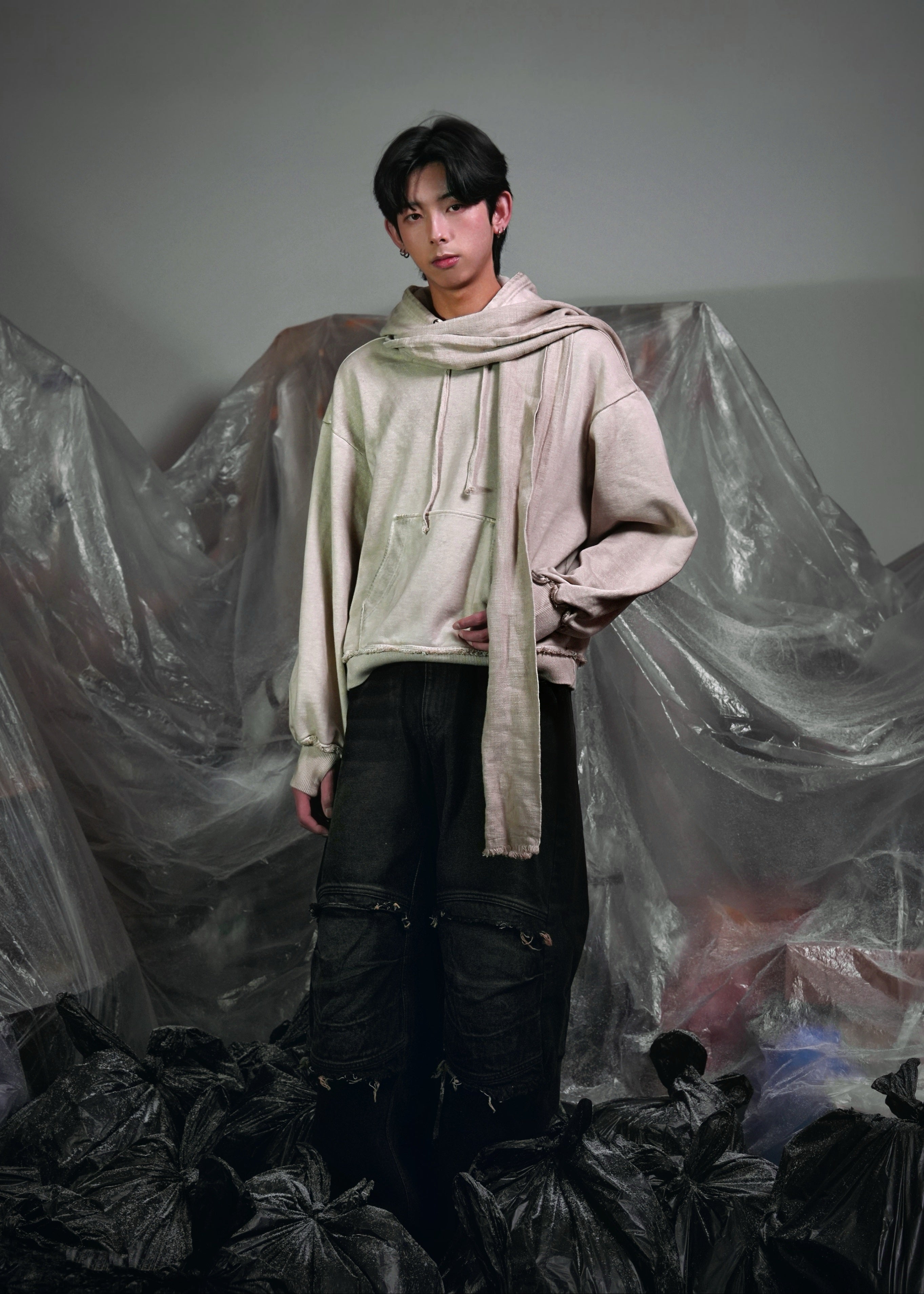 BLR 染色圍巾帽T